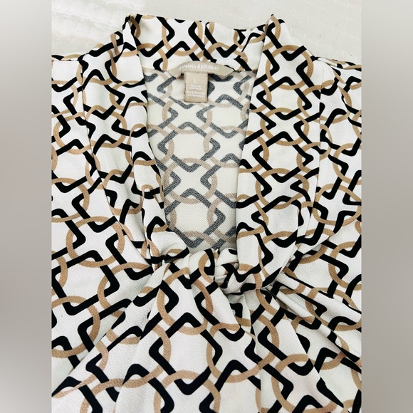 Banana Republic geometric print White chalk brown and black knot style - Picture 5 of 6